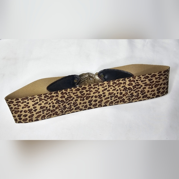 ​Vtg Omega Leopard Print Elastic Cinch Belt Made in USA Brass Buckle Med 29.5" - Picture 3 of 10